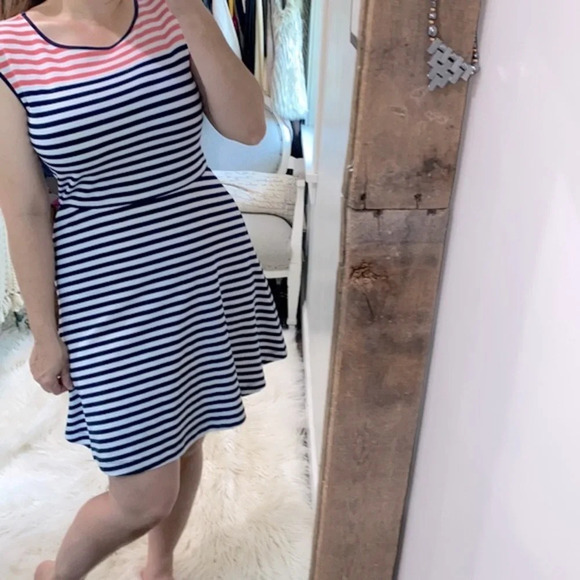 Draper James multicolored striped dress size medium - Picture 1 of 7